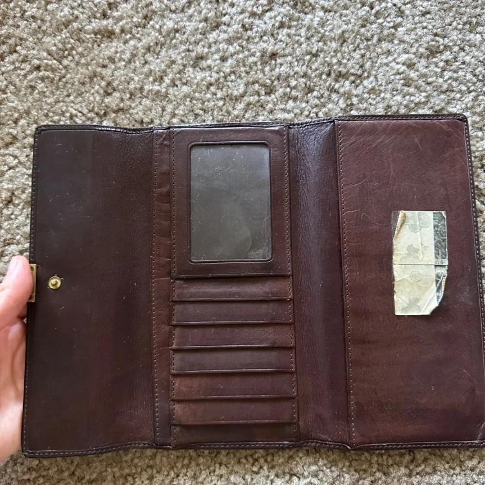 Coach Dark Brown Vintage Genuine Leather Snap-On Credit Card Bifold Long Wallet - Picture 6 of 12